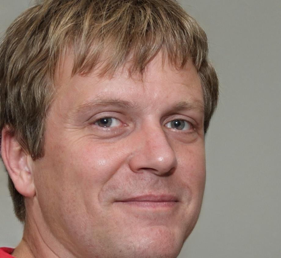 Portret Andrei Popescu